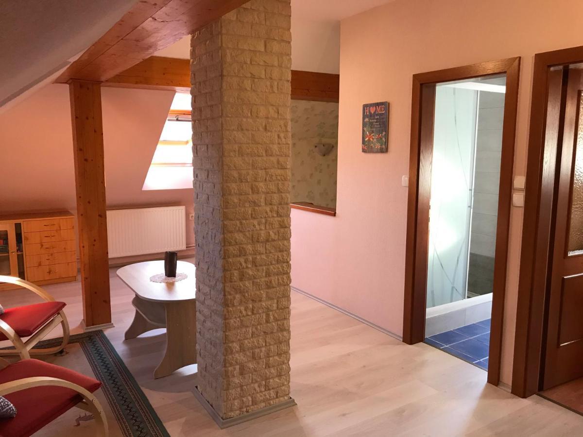 Appartement Orsi House à Szombathely Extérieur photo