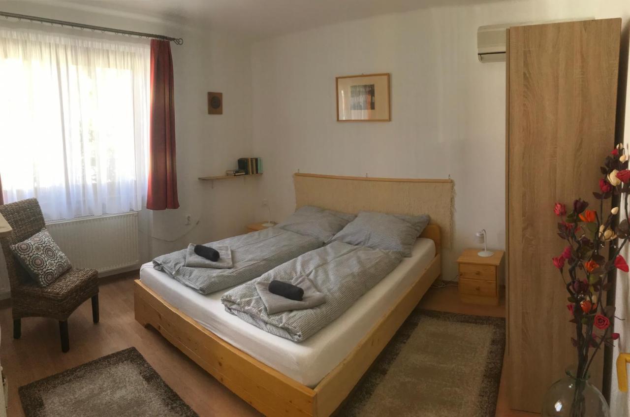 Appartement Orsi House à Szombathely Extérieur photo